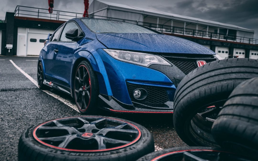 Tips agar ban dan velg mobil mengkilap